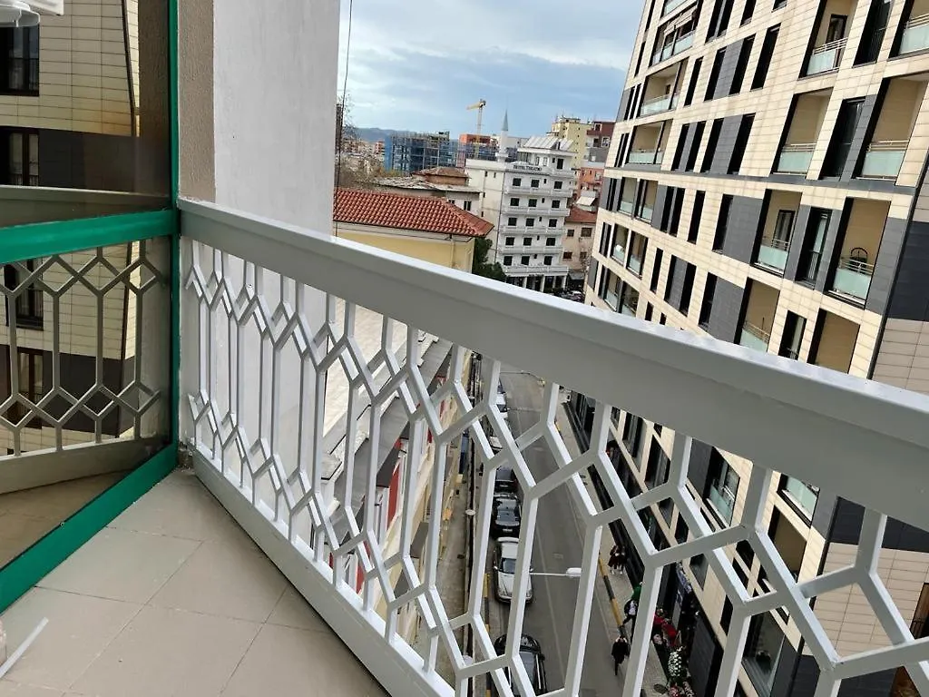 Sun Tower-Center Of Tirana Apartment