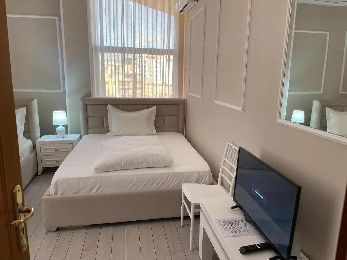 Sun Tower-Center Of Tirana Apartment