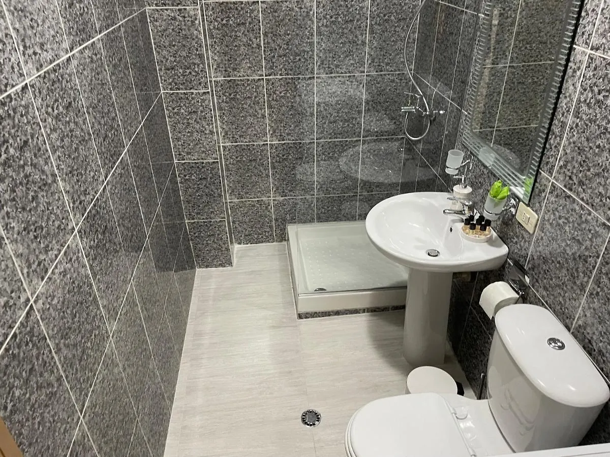 Sun Tower-Center Of Tirana Apartment 0*,  Albania