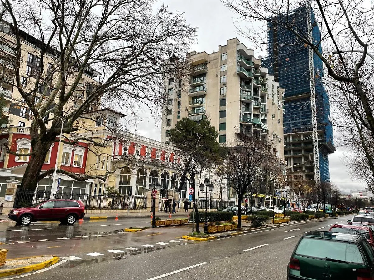 Sun Tower-Center Of Tirana Apartment