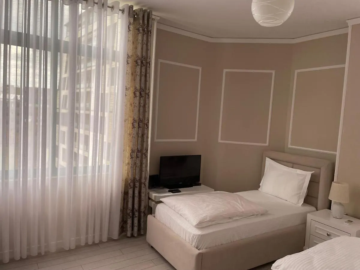 Sun Tower-Center Of Tirana Apartment