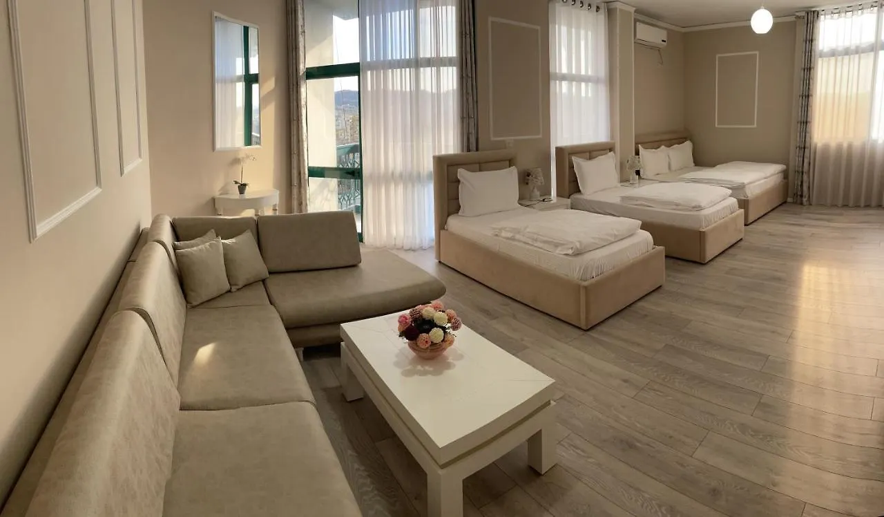 Sun Tower-Center Of Tirana Apartment
