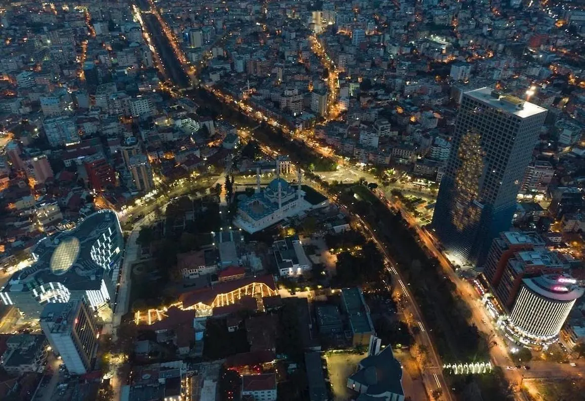 Sun Tower-Center Of Tirana Apartment