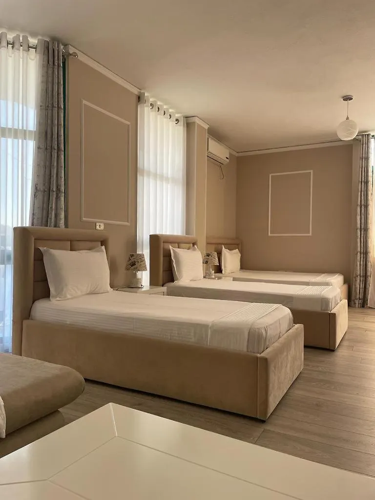 Sun Tower-Center Of Tirana Apartment